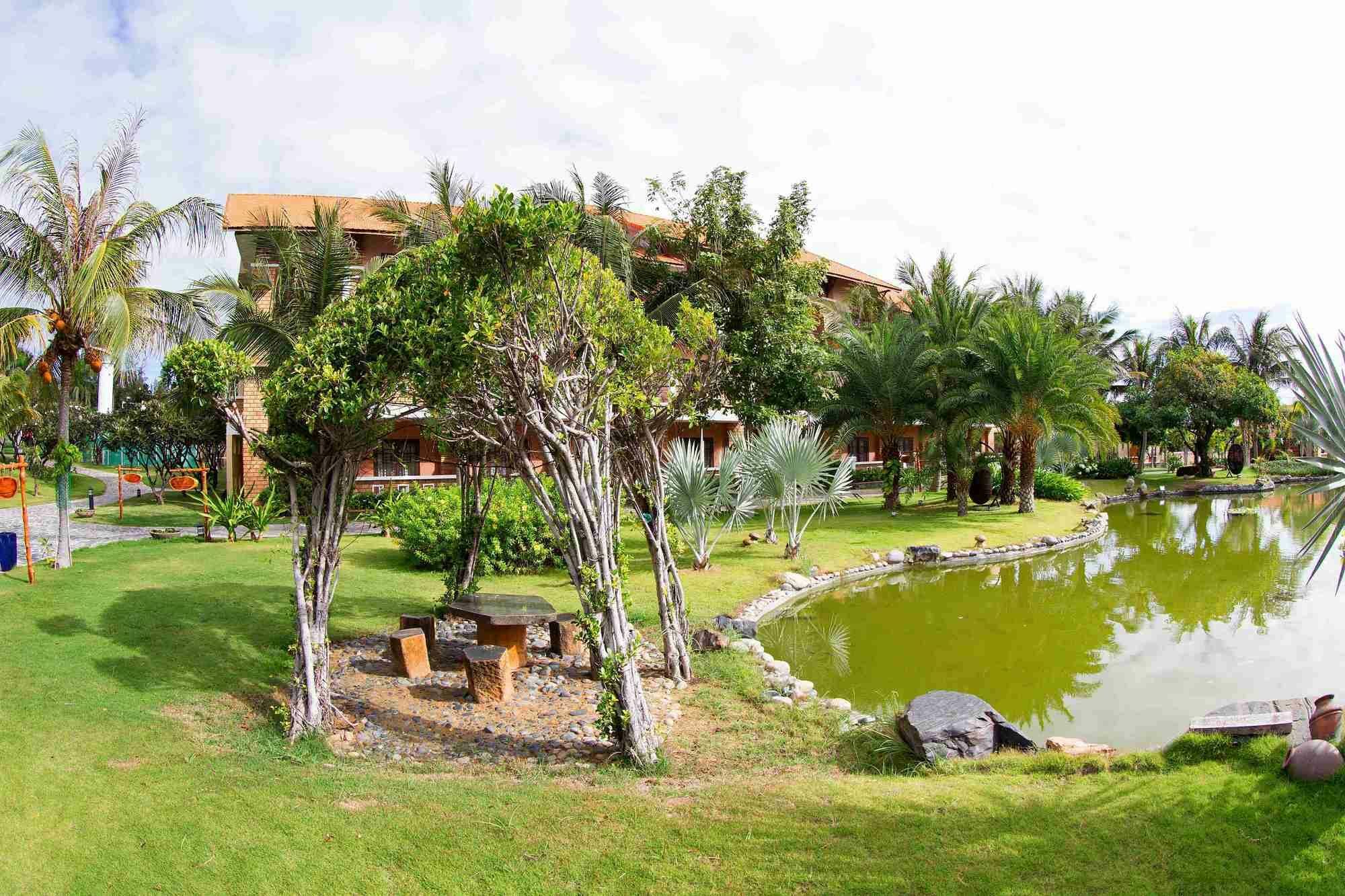 Blue Bay Mui Ne Resort & Spa Phan Thiết Esterno foto